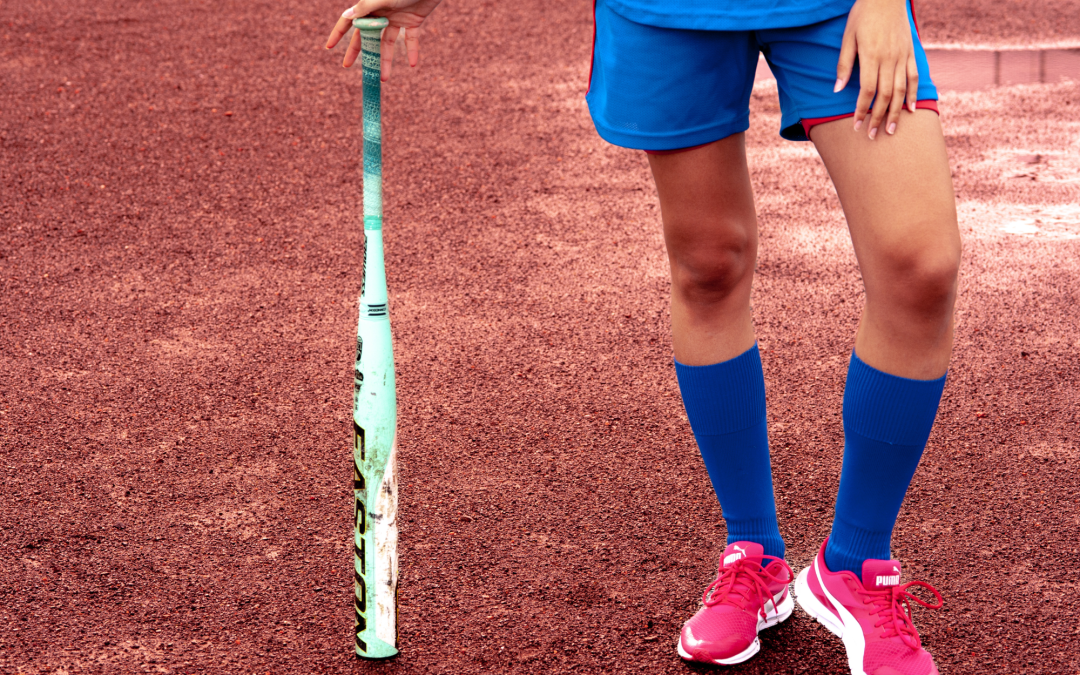 Baseball Bats 101: Wood vs. Aluminum – Which is Right for You?